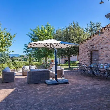 Il Fitto 10, Emma Holiday home